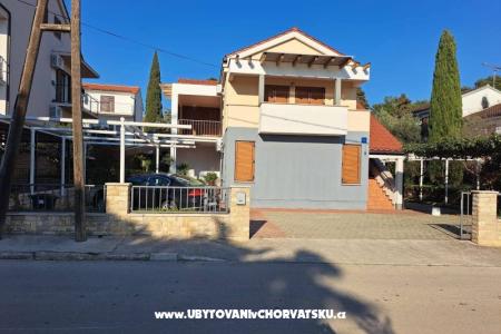 Apartmanok Be-Bu-Mar Sv. Filip i Jakov Horvátország