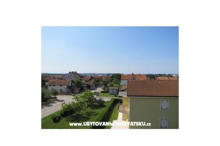 Maena Appartments Novigrad Horvátország