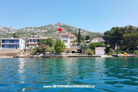 Apartmanok Cvekan Starigrad Paklenica Horvátország