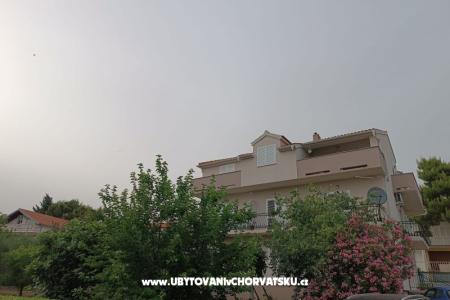 Apartman Ela Pirovac Horvátország