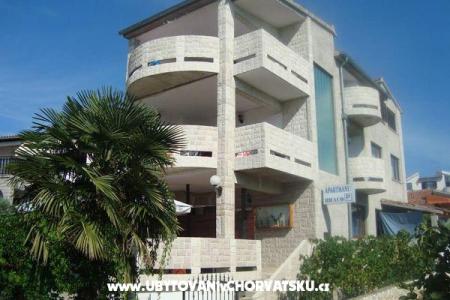 Apartman by the sea with a seaview Šibenik Horvátország